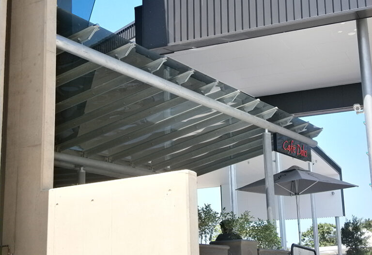 SUNGLAZE 4mm Solar Control Grey – 20% Light Transfer - Image 3